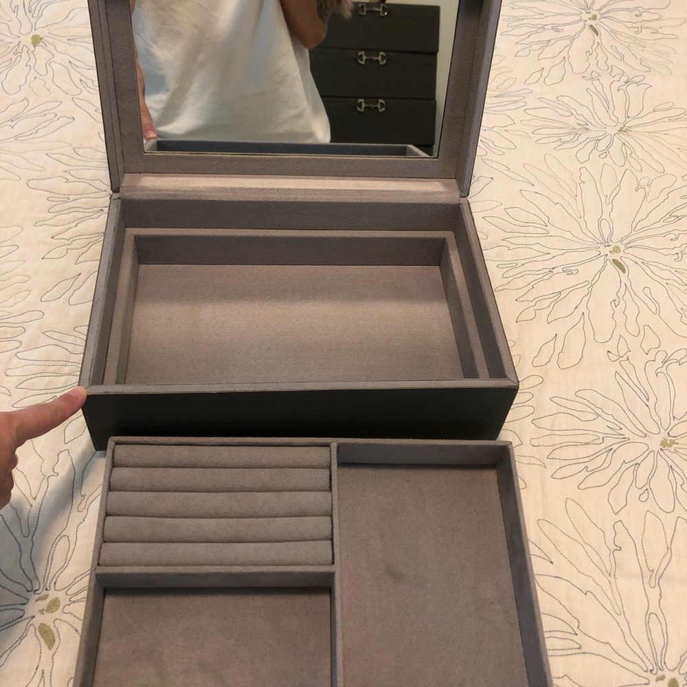 Jewelry Box - Picture 10 of 12